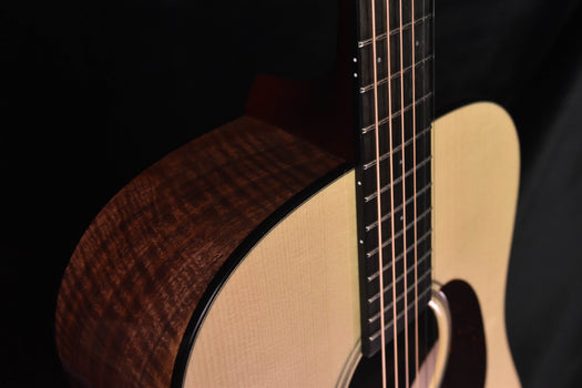 santa cruz d prewar custom guitar adirondack spruce top figured walnut back and sides hide glue