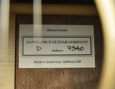 santa cruz d prewar custom guitar adirondack spruce top figured walnut back and sides hide glue