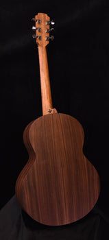 sheeran by lowden s02 guitar w/ top bevel,sitka spruce and santos rosewood and lr baggs pickup
