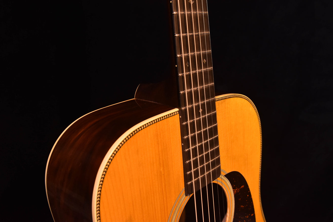 Martin D-28 Authentic 1937 VTS "Aged" Finish