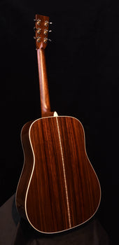 martin d-28 ambertone acoustic guitar