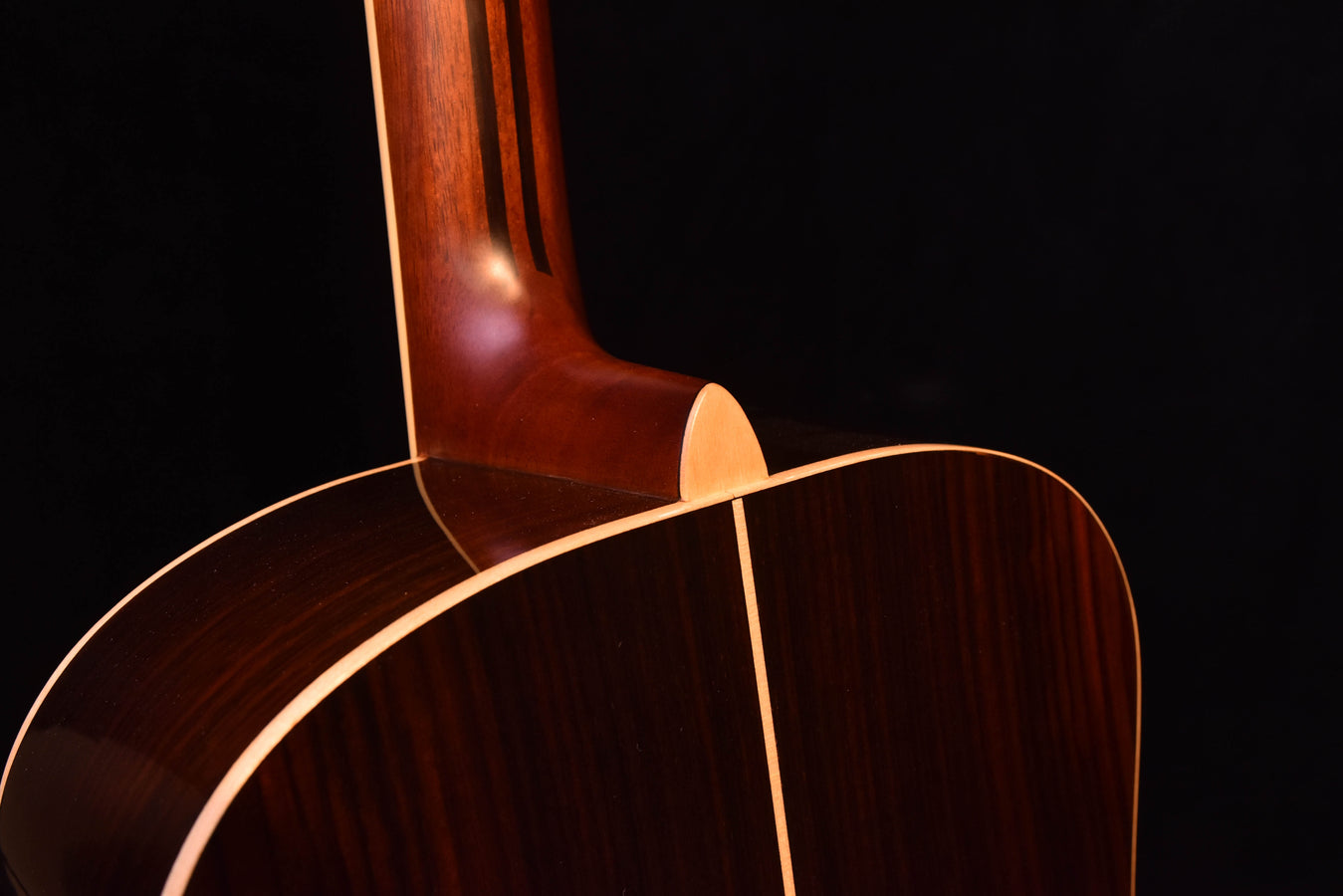 Yamaha LL-TA Natural Top "Trans-Acoustic"Acoustic Electric Guiar