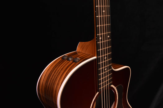taylor 214ce-sb dlx  tobacco sunburst acoustic guitar