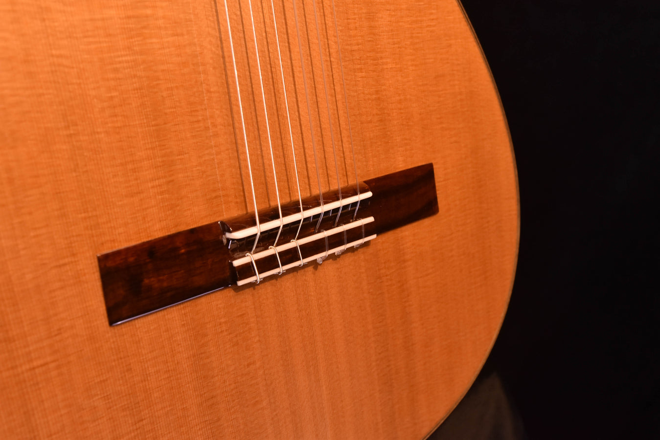Guitarras Romero Parlor Classical Guitar Cedar Top