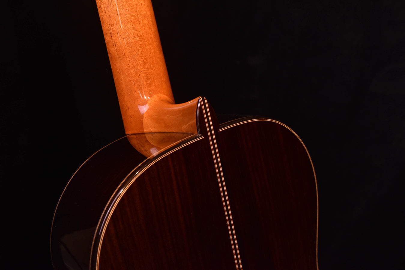 Guitarras Romero Parlor Classical Guitar Cedar Top