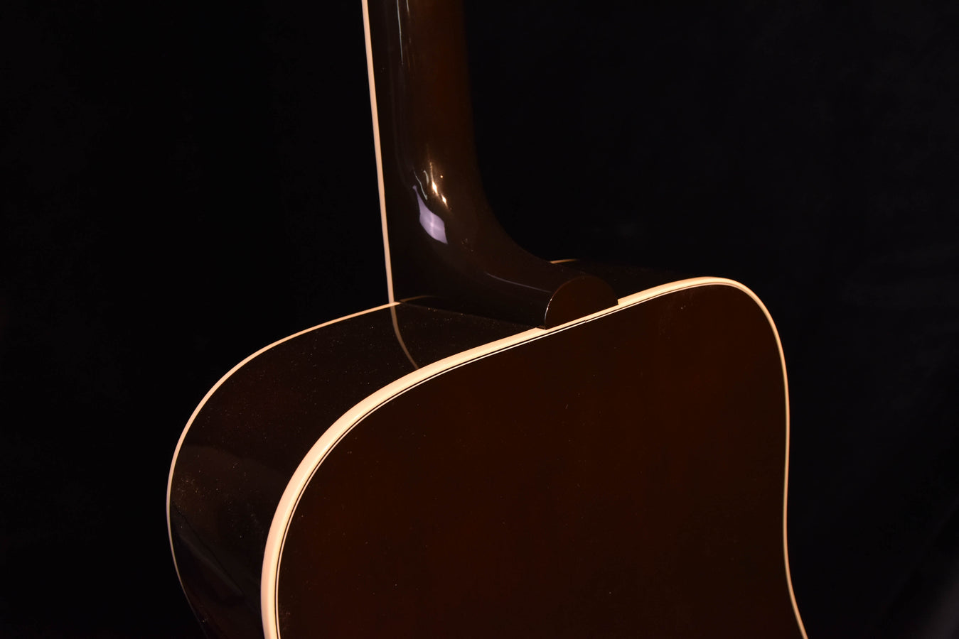 Used Gibson Hummingbird Standard Sunburst Acoustic Guitar -2023