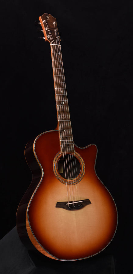 Furch Red Deluxe Grand Auditorium bevel duo Sunburst Sitka Spruce/Indian Rosewood Acoustic Guitar