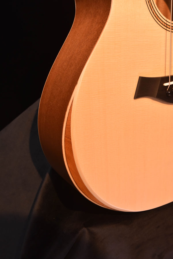 Taylor Academy 12 Acoustic Guitar