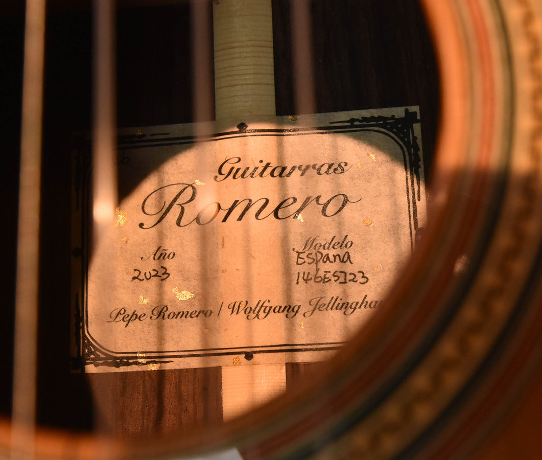 Guitarras Romero Espana Classical Guitar cedar Top