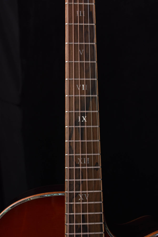 Furch Red Deluxe Grand Auditorium bevel duo Sunburst Sitka Spruce/Indian Rosewood Acoustic Guitar