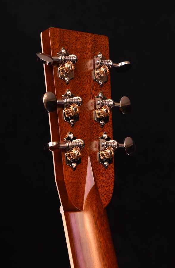 Santa Cruz Custom OM Model Short Scale Acoustic Guitar- Hot Hide Glue Construction