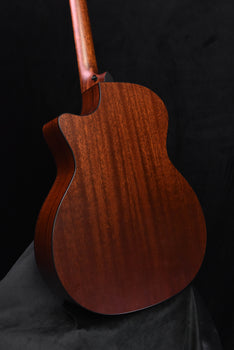 used taylor 314 ce-se special edition sunburst cutaway acoustic electric guitar- 2022 build. excellent condition!