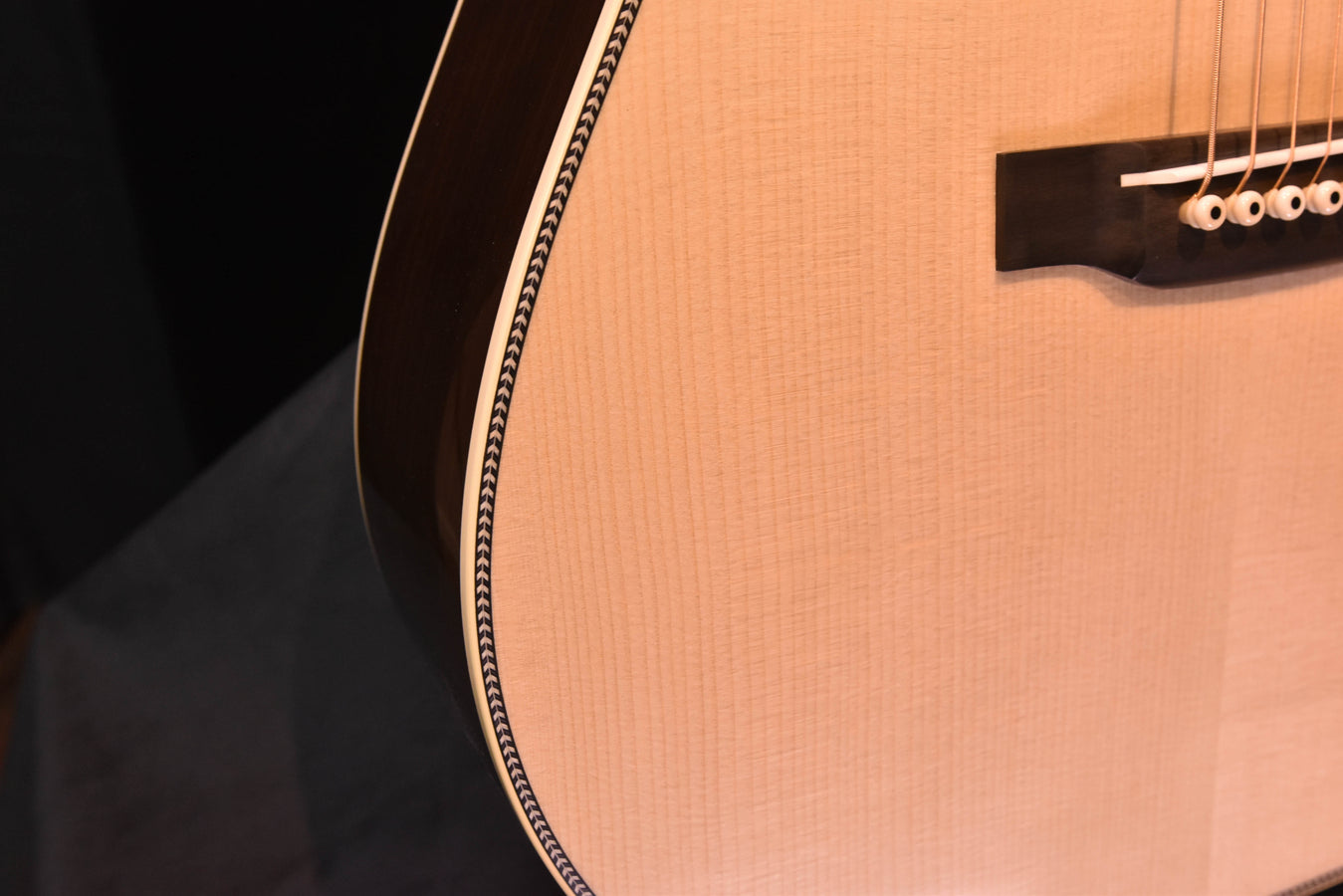 Martin Custom Shop Expert D28 Authentic 1937 Dreadnought Guitar Model CE-01