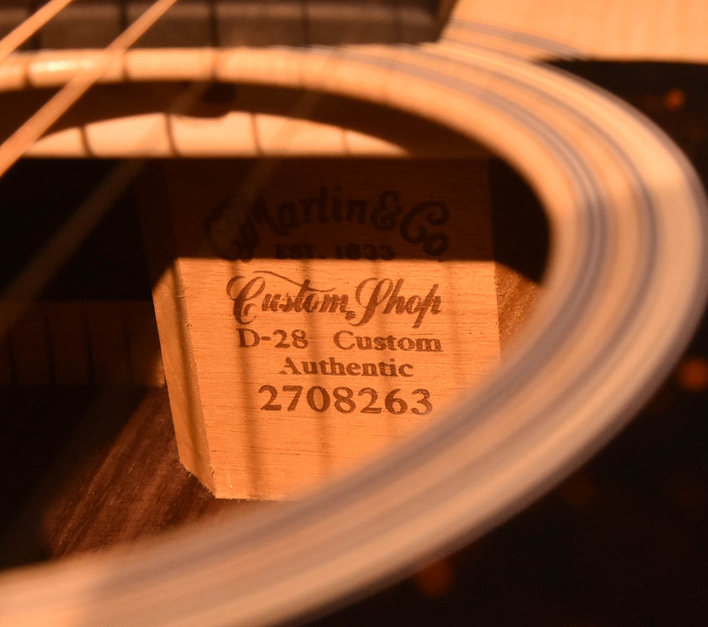 Martin Custom Shop Expert D28 Authentic 1937 Dreadnought Guitar Model CE-01