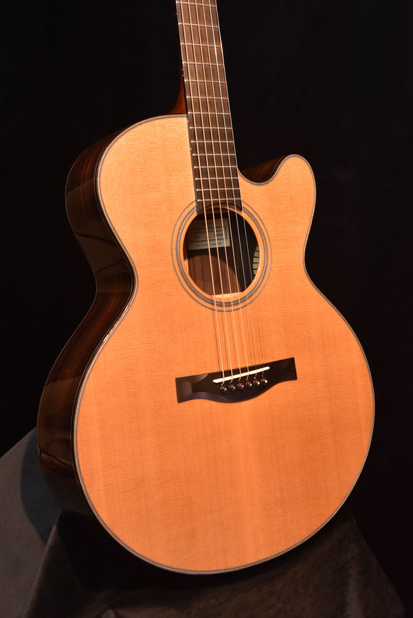 Santa Cruz FS Model Custom- Hot Hide Glue and Adi Braces, Cedar Top