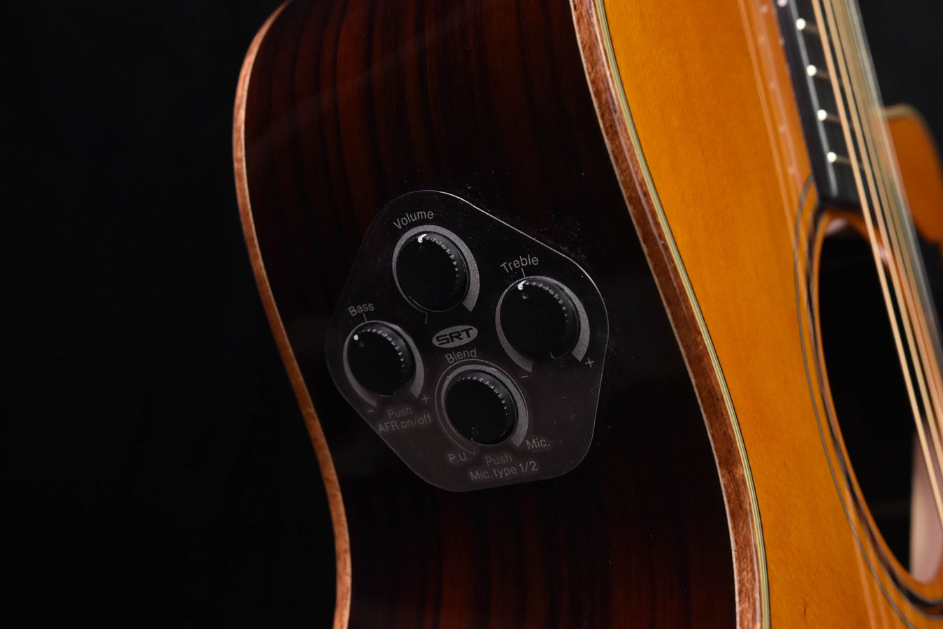 Yamaha AC3R ARE VN Vintage Natural Acoustic Guitar