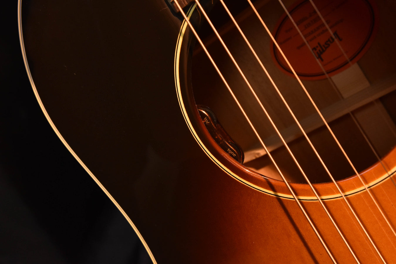 Gibson 50's J-45 Original Vintage Sunburst Finish