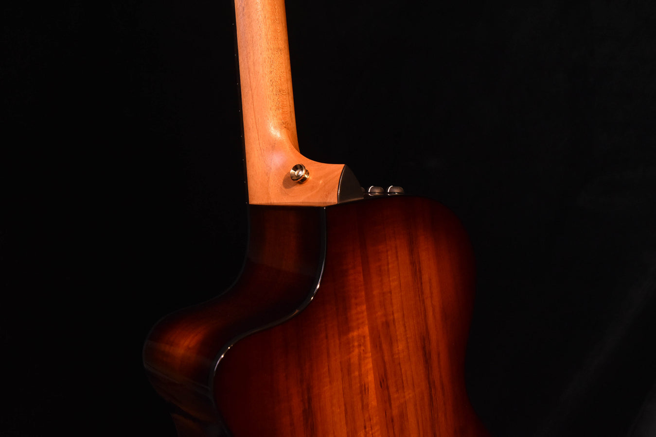 Taylor 222CE-K DLX Acoustic Electric Guitar