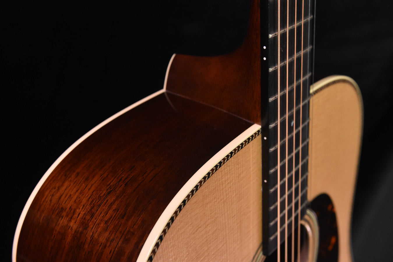 Martin Custom Shop "Super D" Acoustic Guitar-VTS Sitka/Guatemalan RW (CE-09)