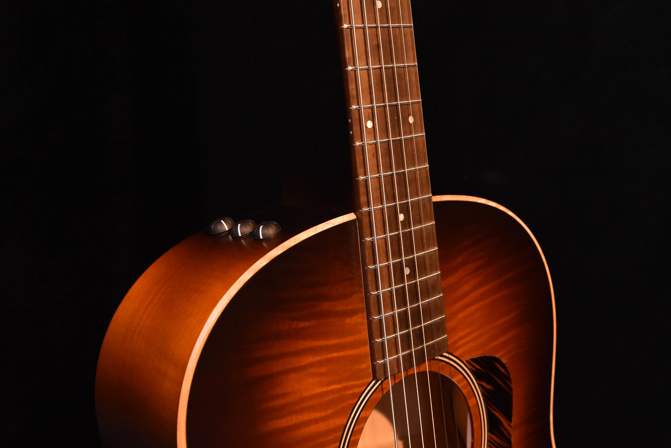 Used Taylor AD27e Flametop Big Leaf Maple Shaded Edgeburst ES2 Acoustic Guitar