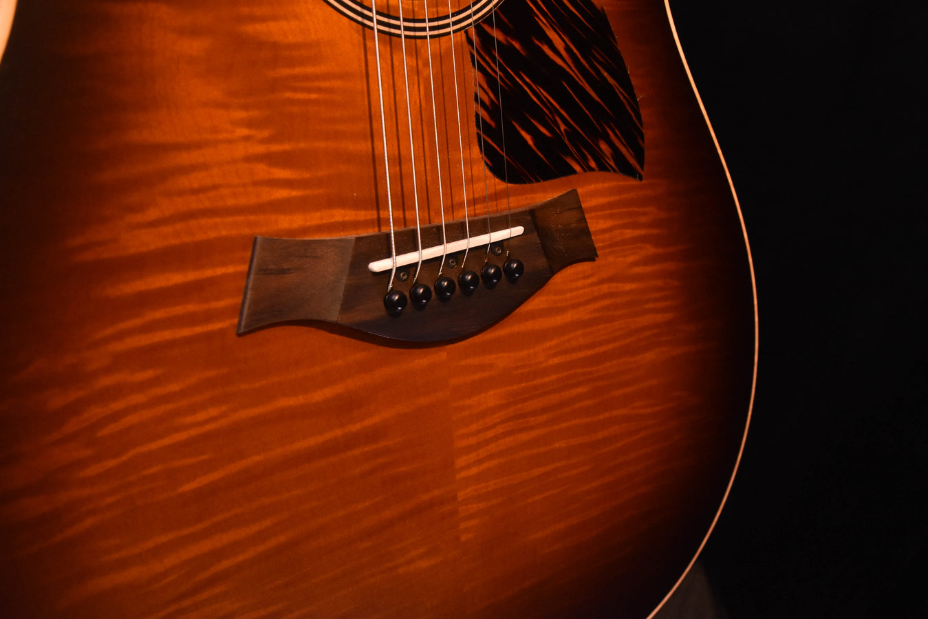 Used Taylor AD27e Flametop Big Leaf Maple Shaded Edgeburst ES2 Acoustic Guitar