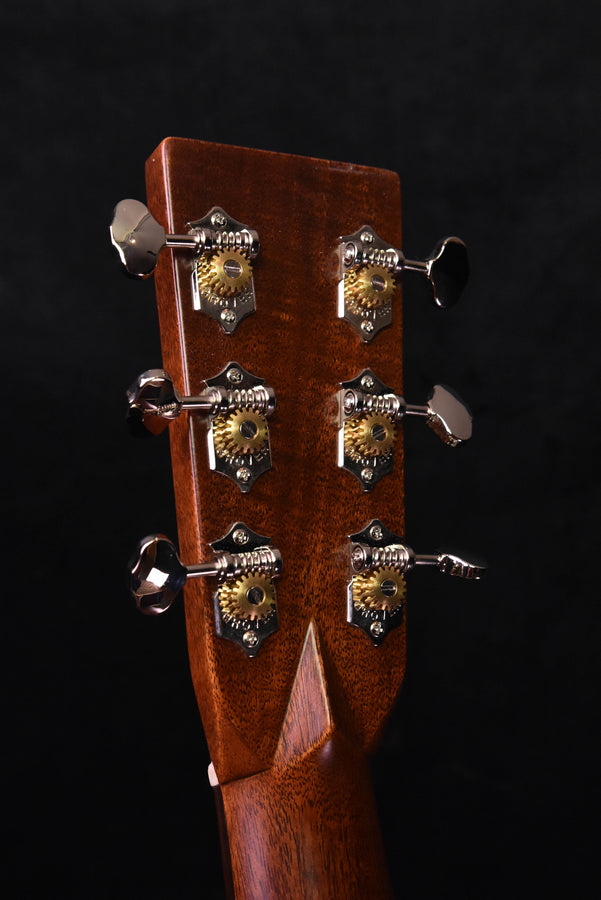 Martin Custom Shop "Super D" Acoustic Guitar-VTS Sitka/Guatemalan RW (CE-09)