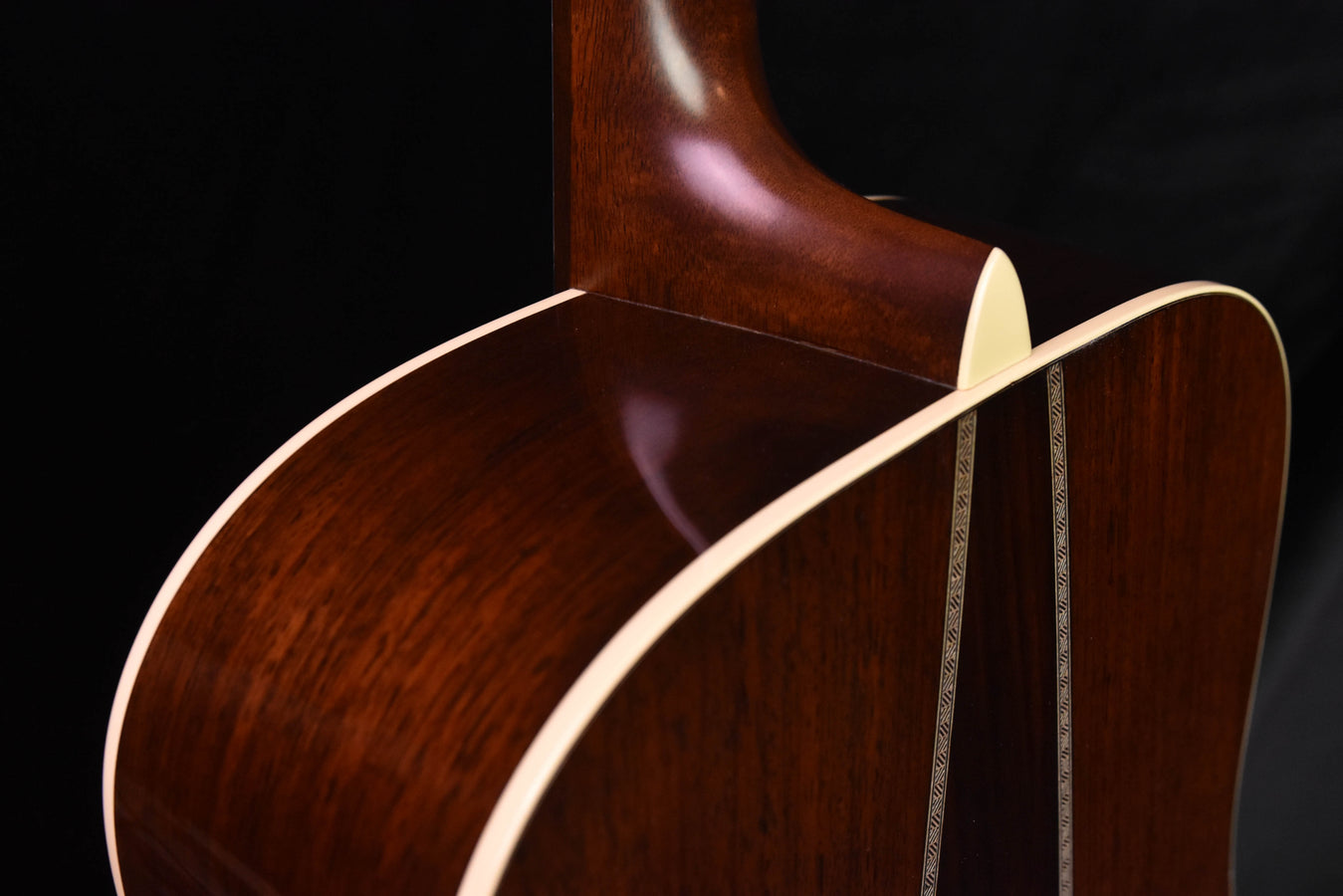 Martin Custom Shop "Super D" Acoustic Guitar-VTS Sitka/Guatemalan RW (CE-09)