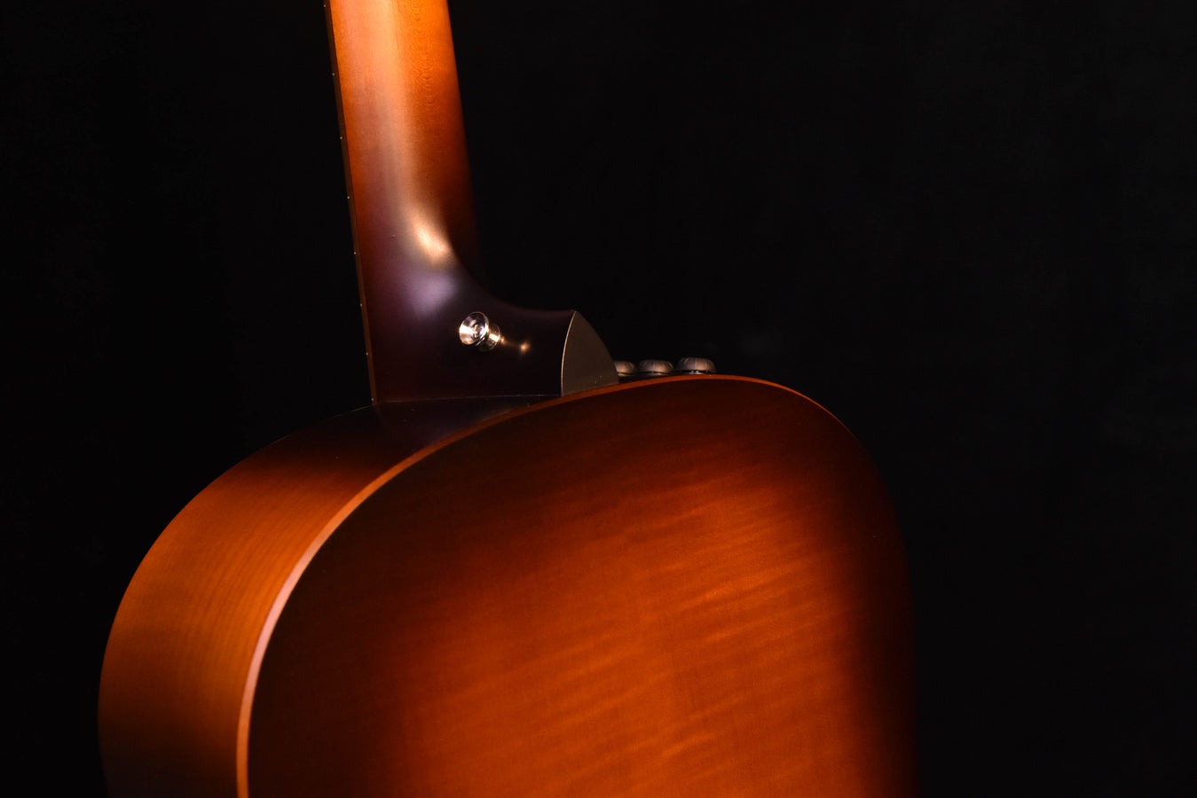 Used Taylor AD27e Flametop Big Leaf Maple Shaded Edgeburst ES2 Acoustic Guitar