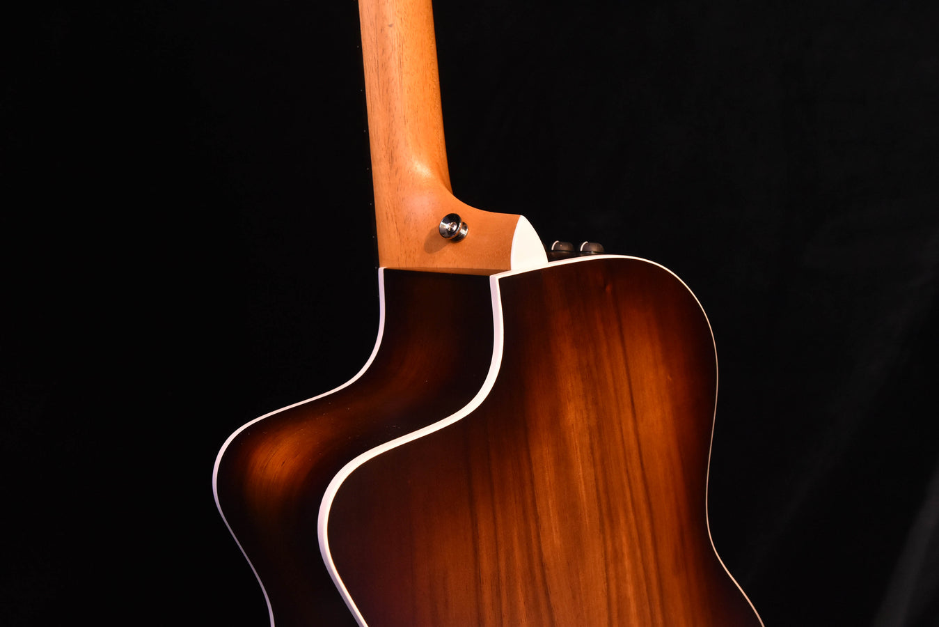 Taylor 214CE-K SB  Sunburst- Full body Edge Burst
