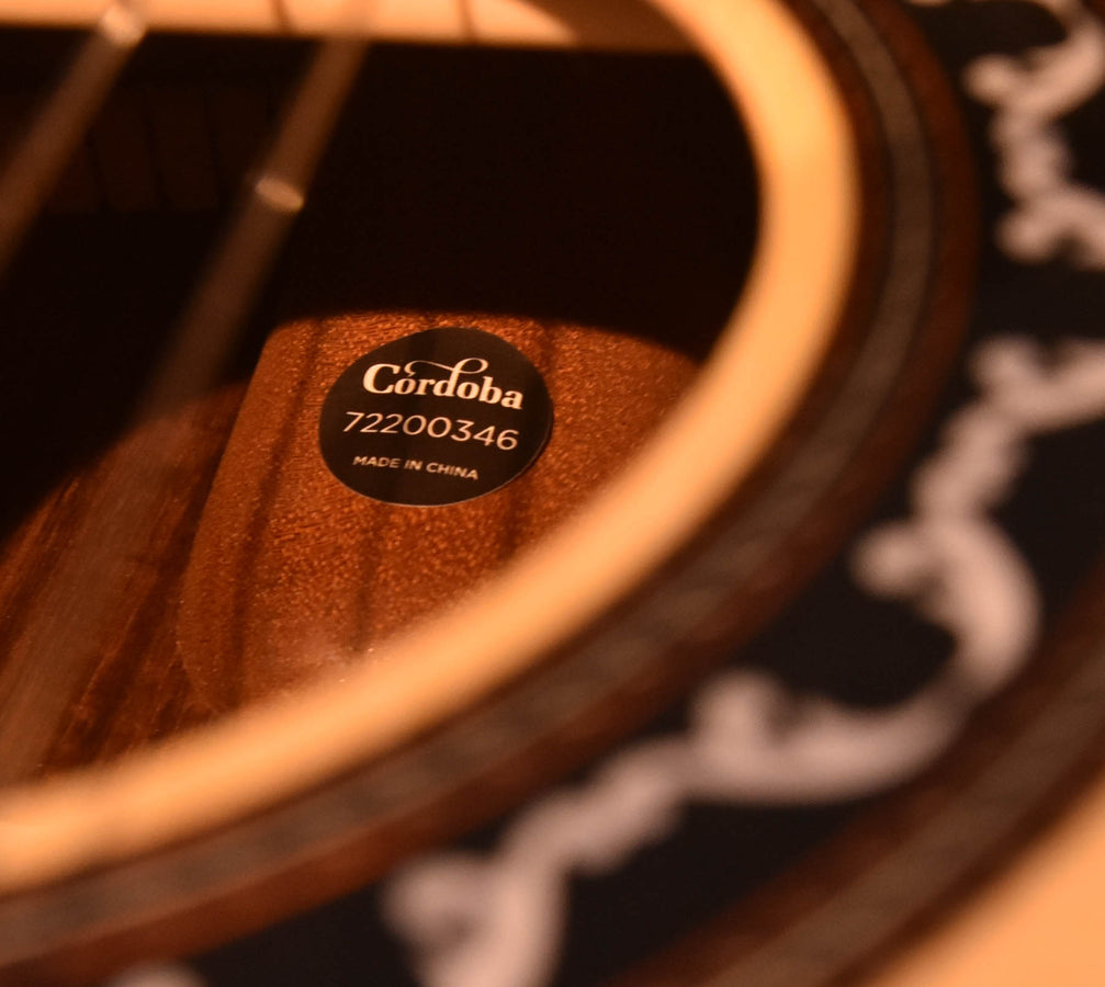 Cordoba Esteso Euro Spruce "Luthier Select" Classical Guitar and Case