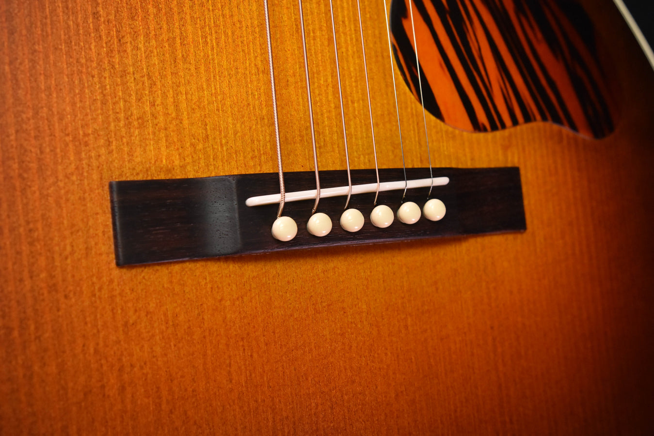 Iris RCM-000 Slotted Headstock Sunburst Acoustic Guitar