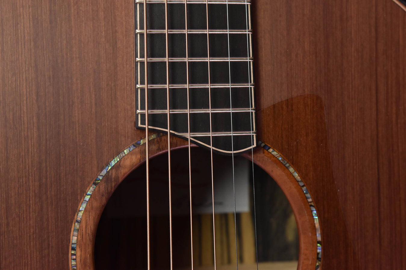 Lowden F50 Winter Edition 2023 Royal Ebony and Sinker Redwood -Only 10 made!