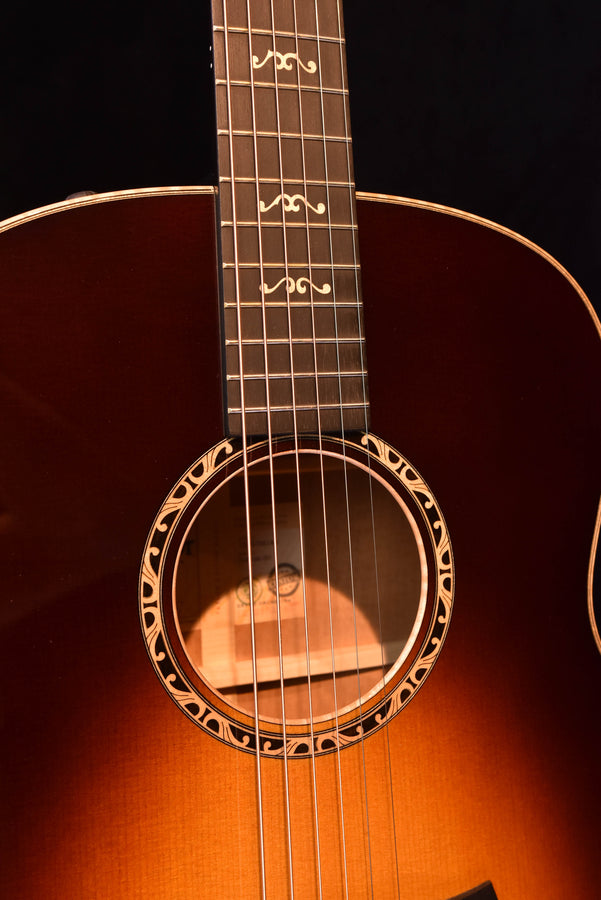 Taylor Custom Shop Grand Orchestra Jumbo Sitka Spruce/Mahogany