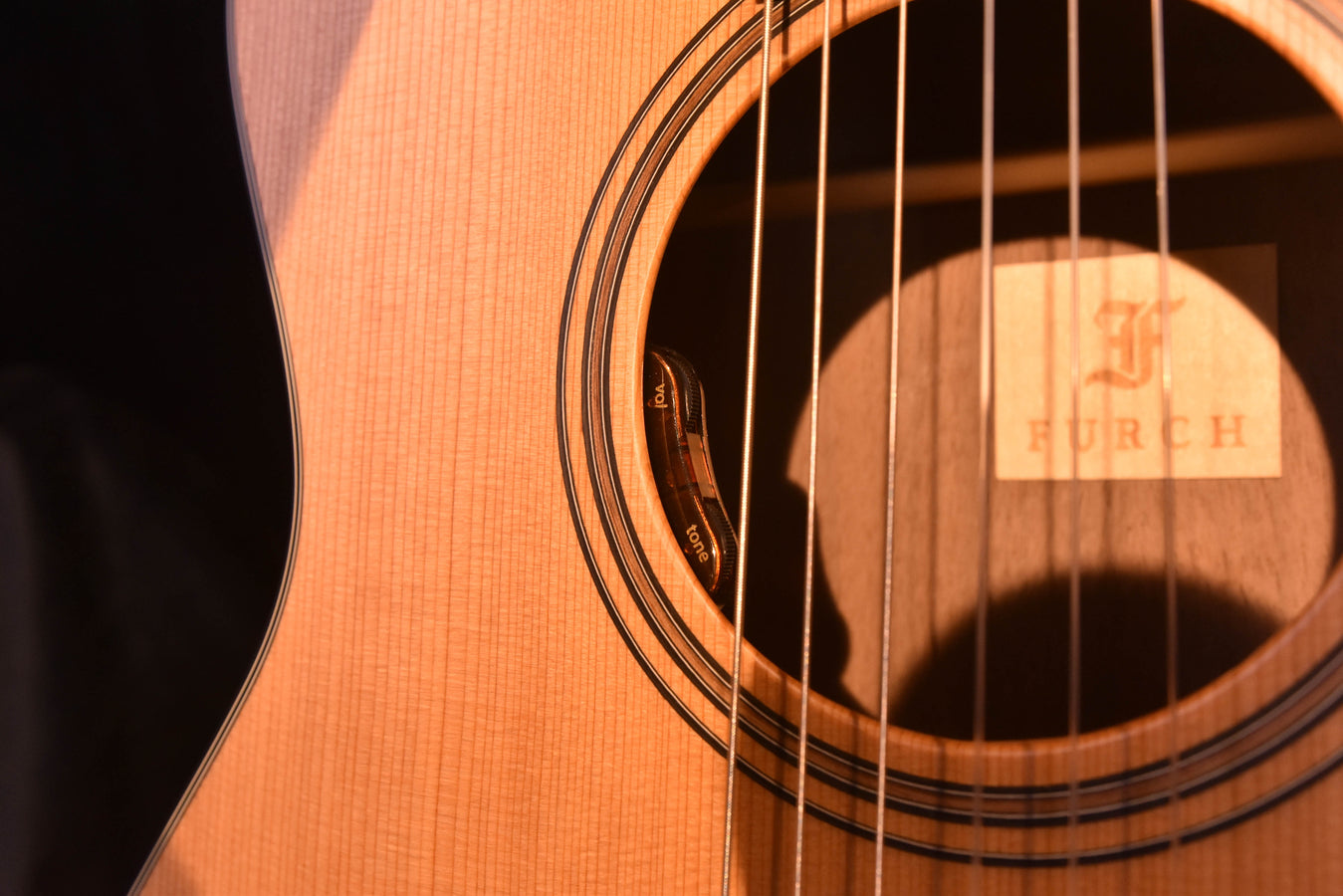 Furch GNC2 Grand Nylon Cutaway Cedar Top Crossover Nylon String Guitar