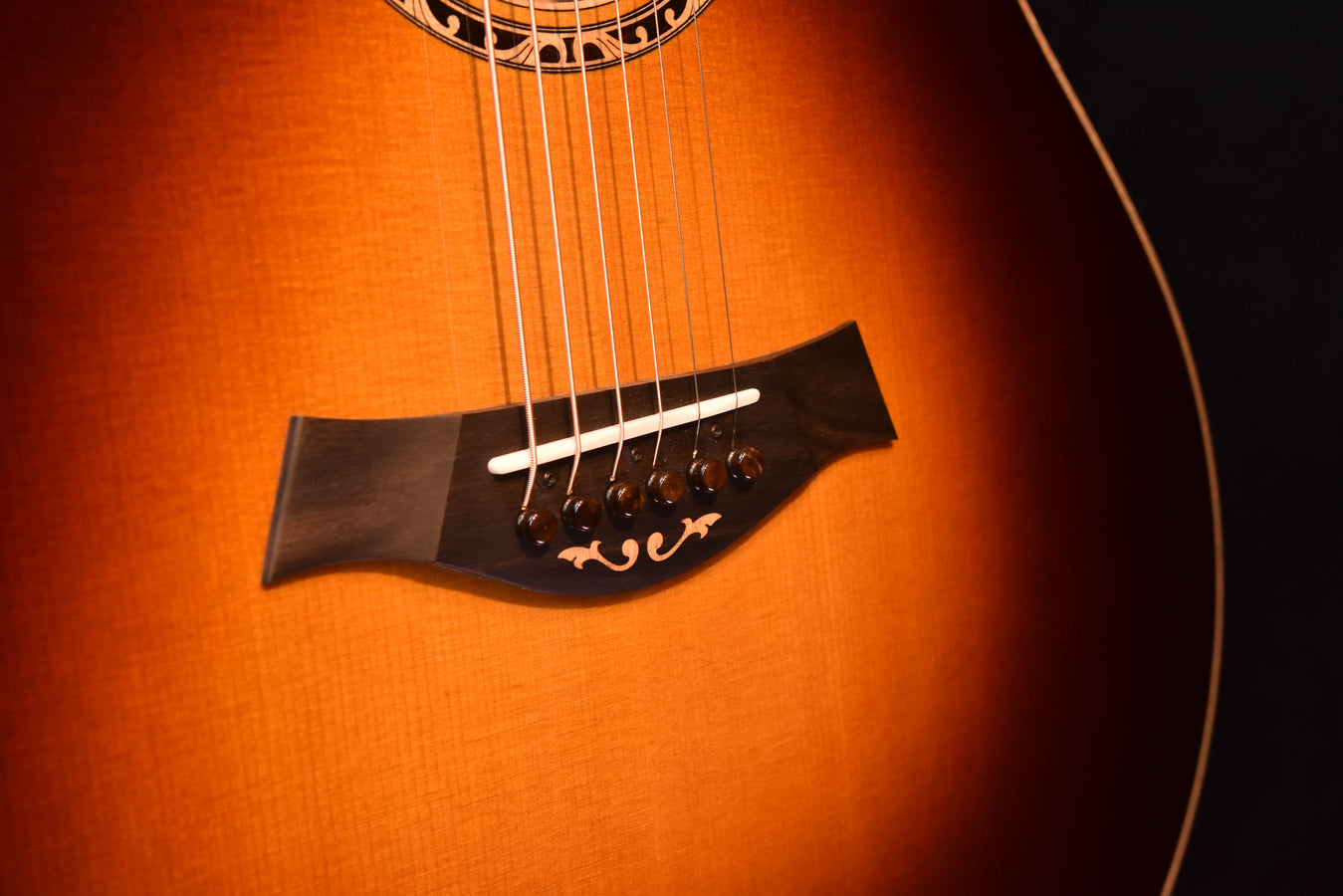 Taylor Custom Shop Grand Orchestra Jumbo Sitka Spruce/Mahogany