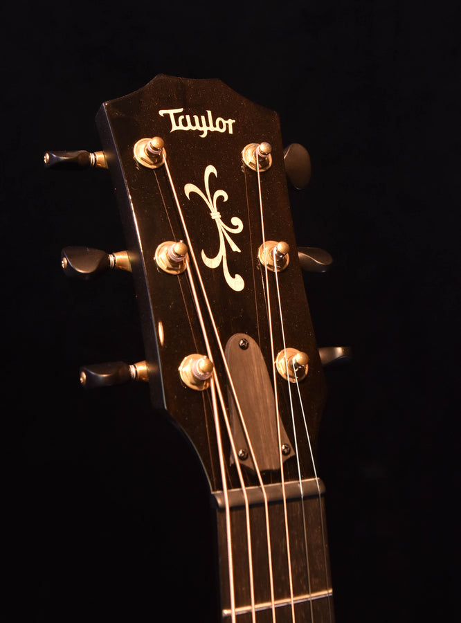 Taylor Custom Shop Grand Orchestra Jumbo Sitka Spruce/Mahogany