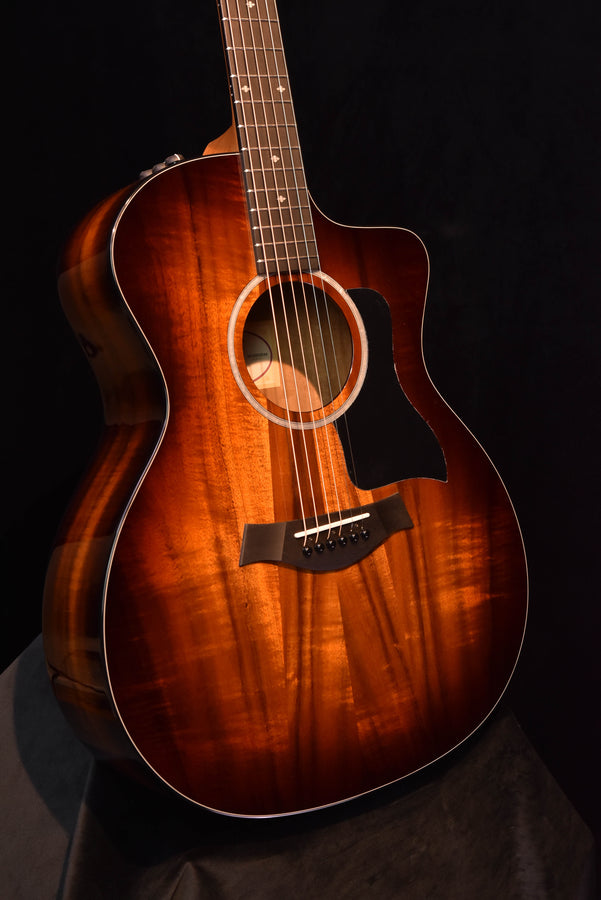 Taylor 224CE-K DLX Acoustic Cutaway Guitar- FACTORY DEMO