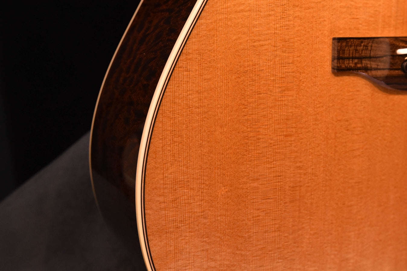 Bourgeois Banjo Killer Sloped Shoulder  Dreadnought Guitar