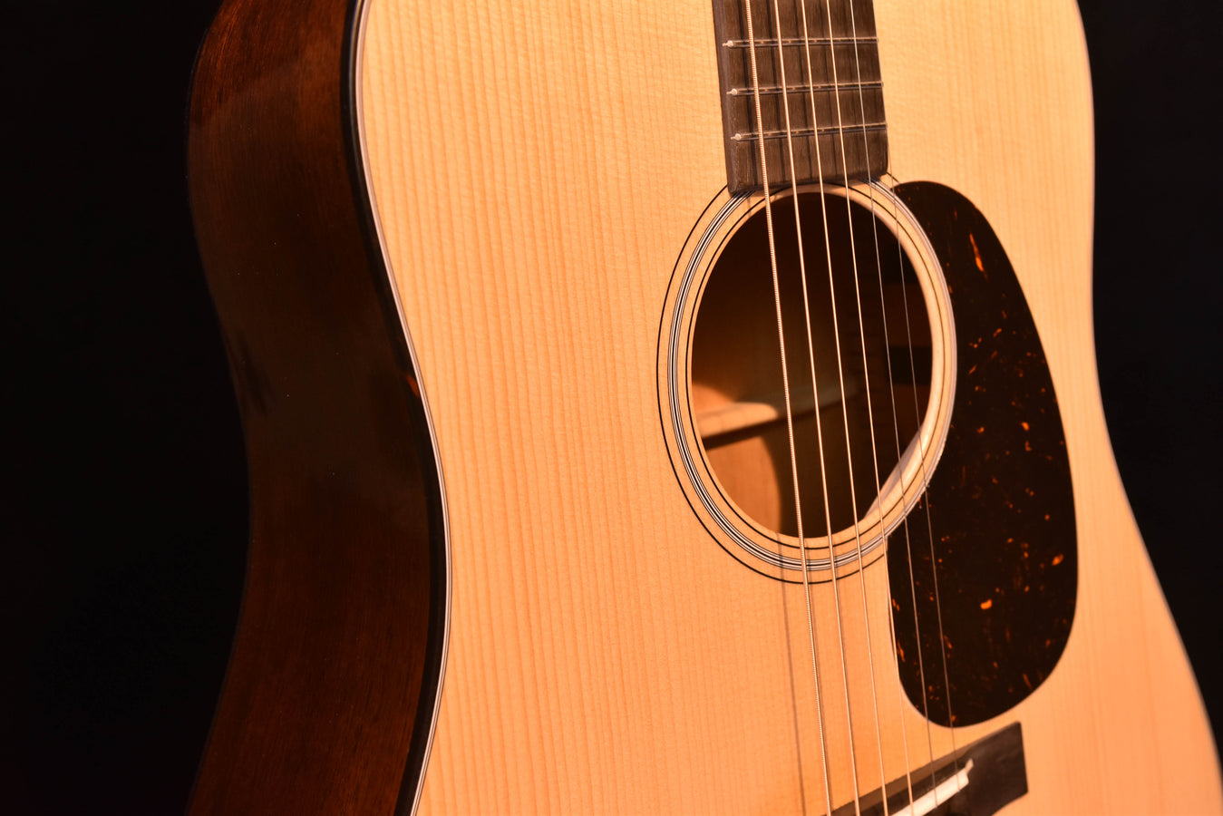 Martin D-18 Authentic 1937 VTS Acoustic Dreadnought Guitar