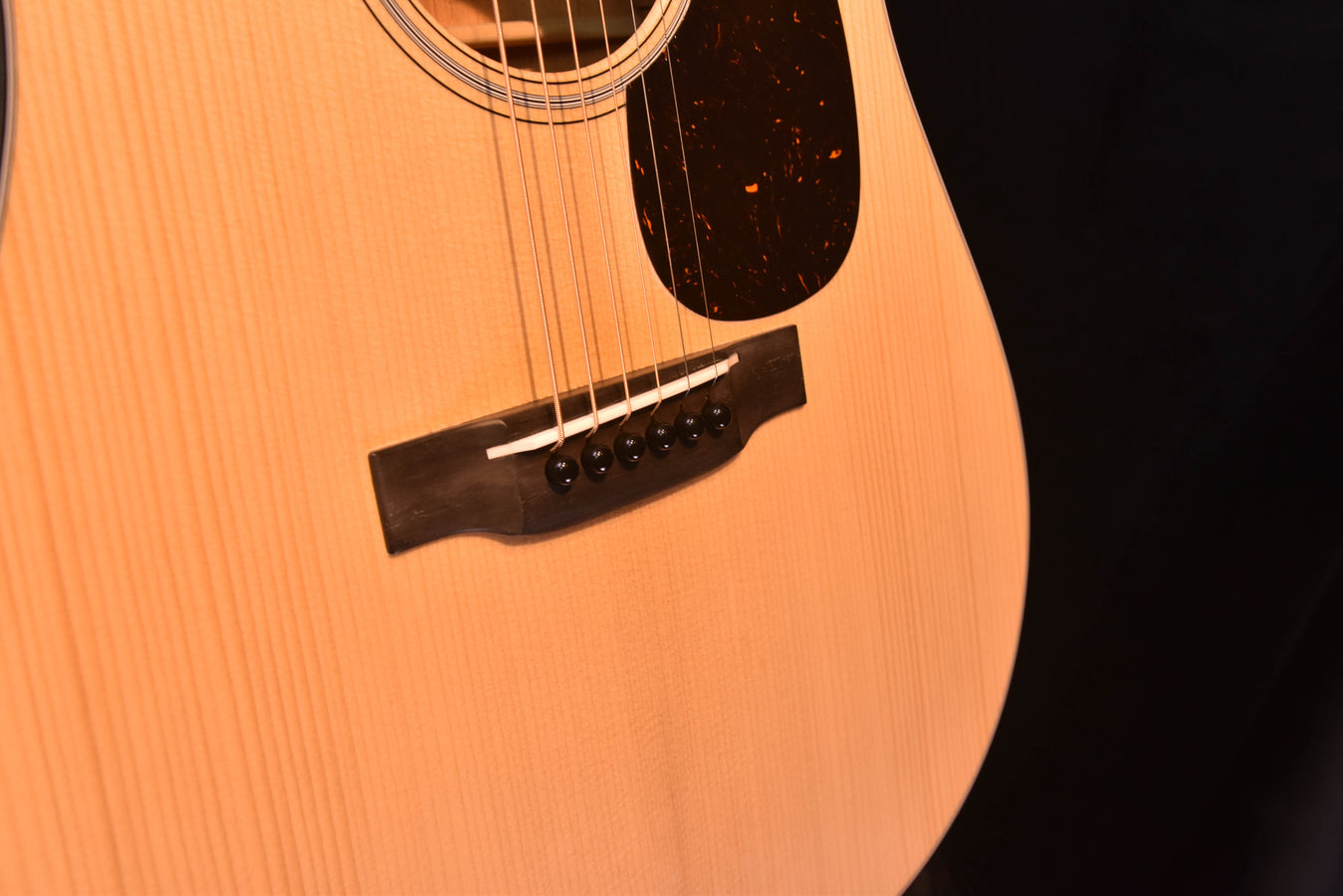 Martin D-18 Authentic 1937 VTS Acoustic Dreadnought Guitar