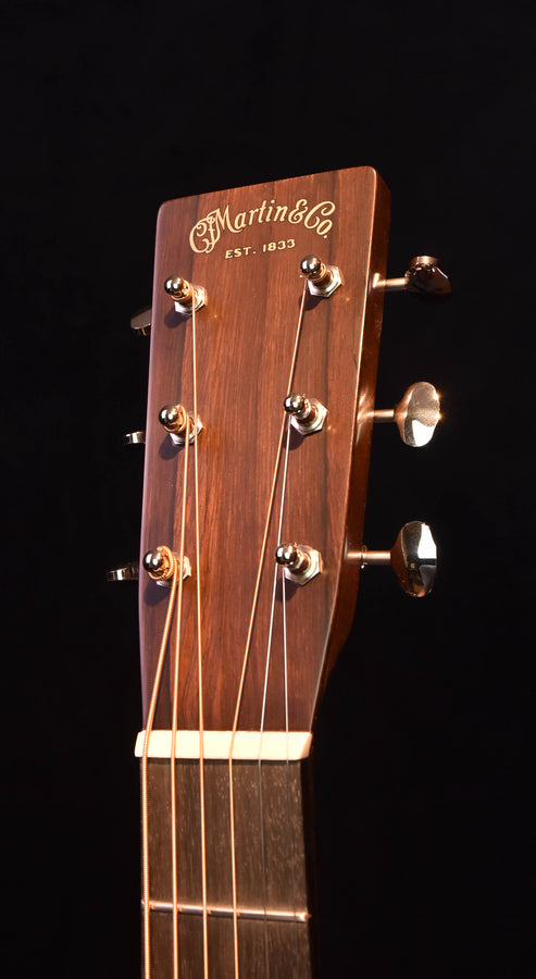 Martin D-18 Authentic 1937 VTS Acoustic Dreadnought Guitar