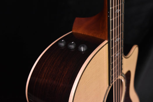taylor 814ce cutaway acoustic guitar