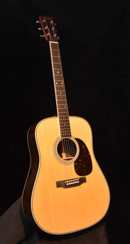 martin hd-35 acoustic guitar