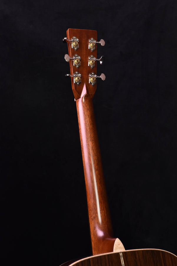 Martin 000-28 Brooke Ligertwood Signature 000-14 Fret Acoustic Guitar