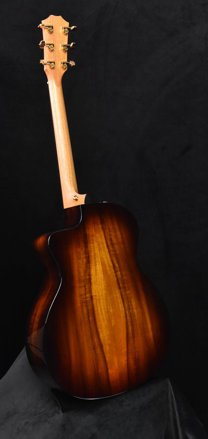 Taylor 224CE-K DLX Cutaway Acoustic Guitar