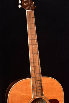 bourgeois banjo killer sloped shoulder  dreadnought guitar