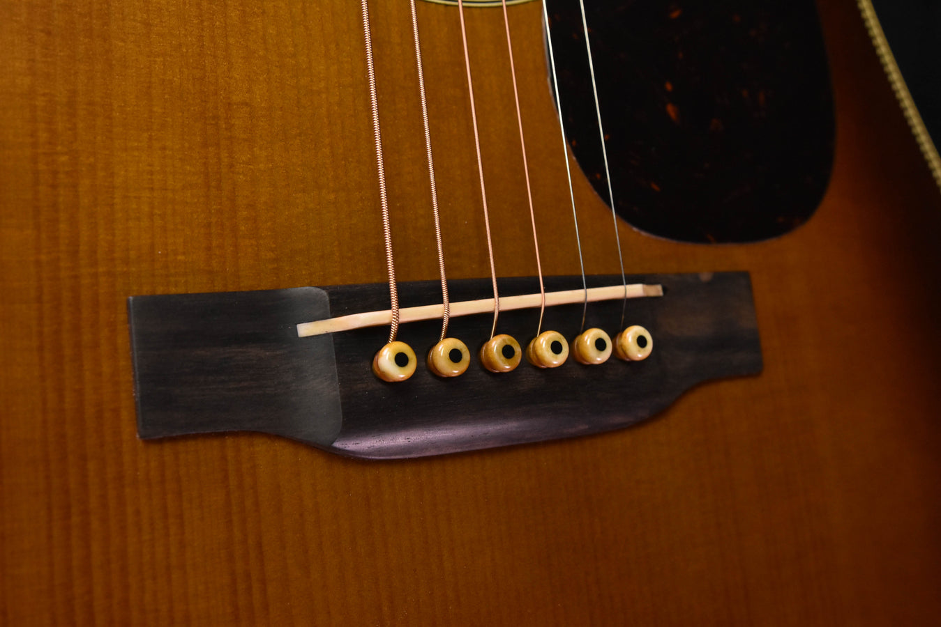 Martin Custom Shop Expert D-28 Authentic Dreadnought Acoustic Guitar with Stage 1 Aging Ambertone (CE-04)