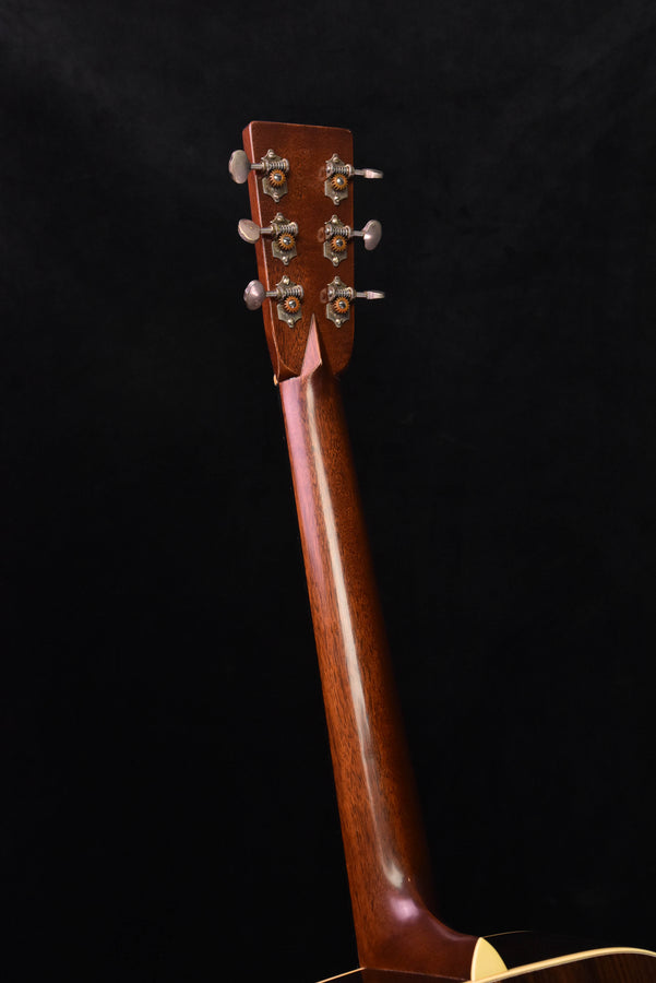 Martin Custom Shop Expert D-28 Authentic Dreadnought Acoustic Guitar with Stage 1 Aging Ambertone (CE-04)