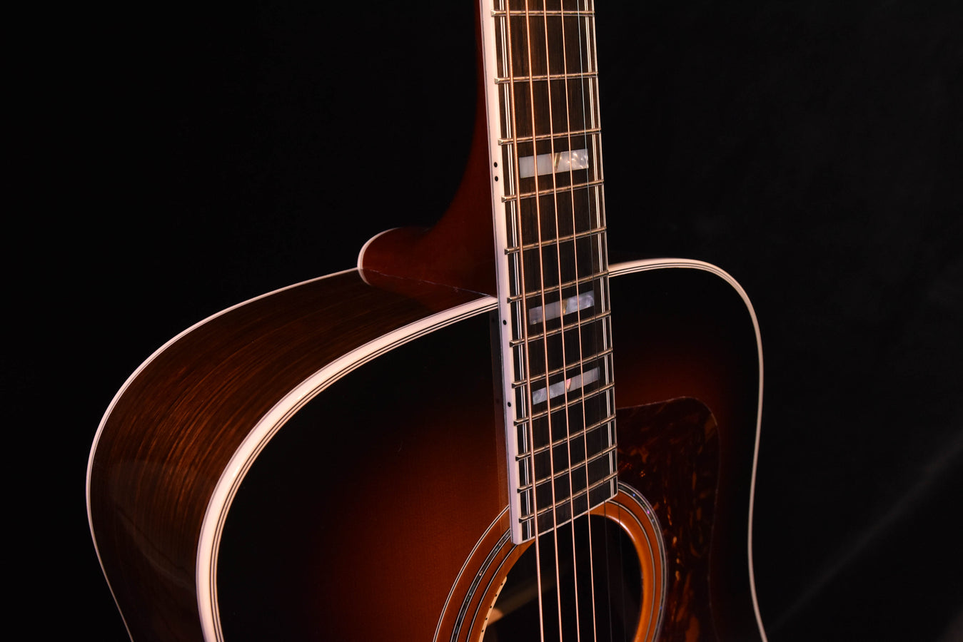 Guild D-55E Sunburst Traditional Series Antique Tobacco Burst (ATB) Acoustic Guitar