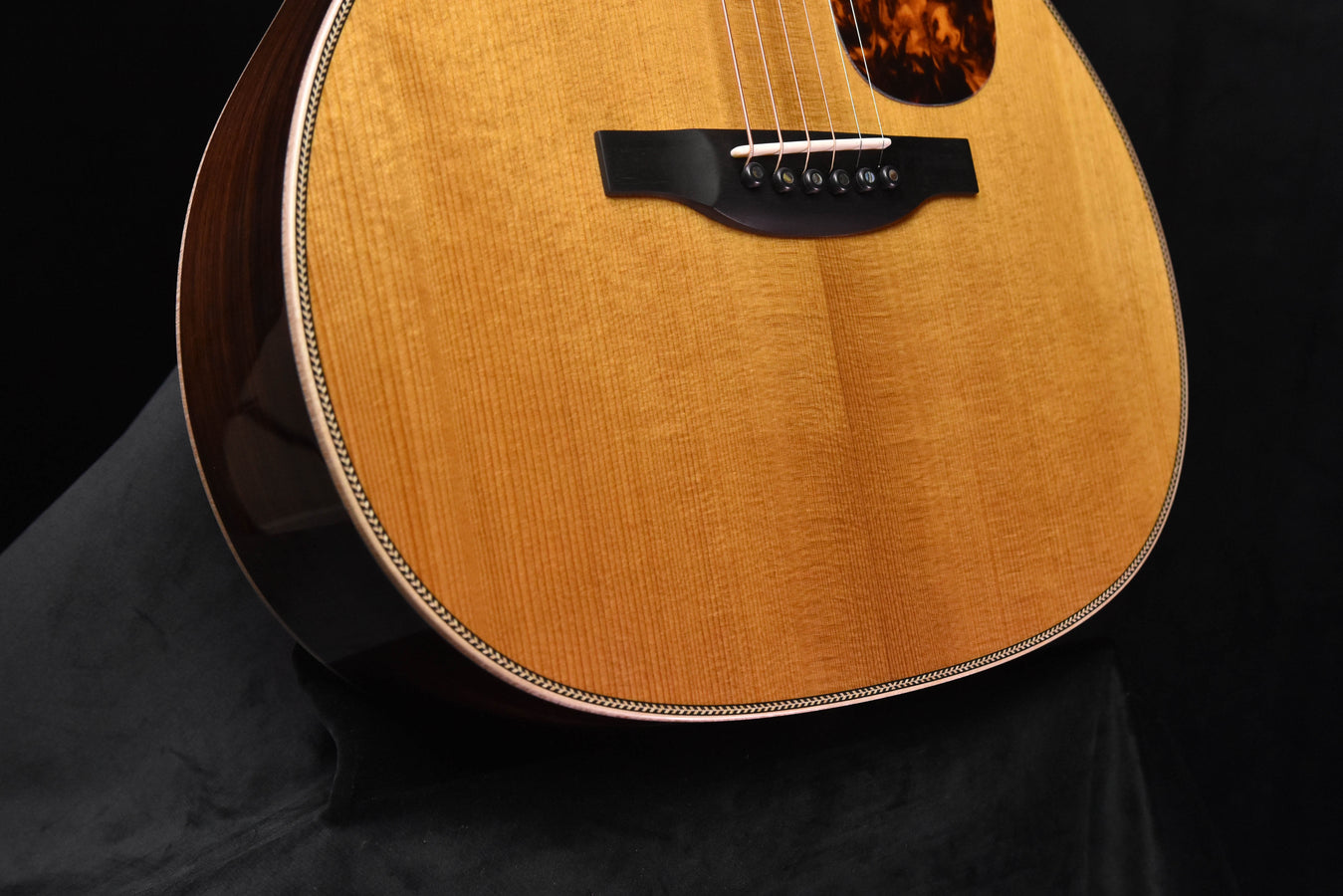 Boucher Heritage Goose 000-12 Fret Torrefied Adirondack Spruce and Rosewood Acoustic Guitar